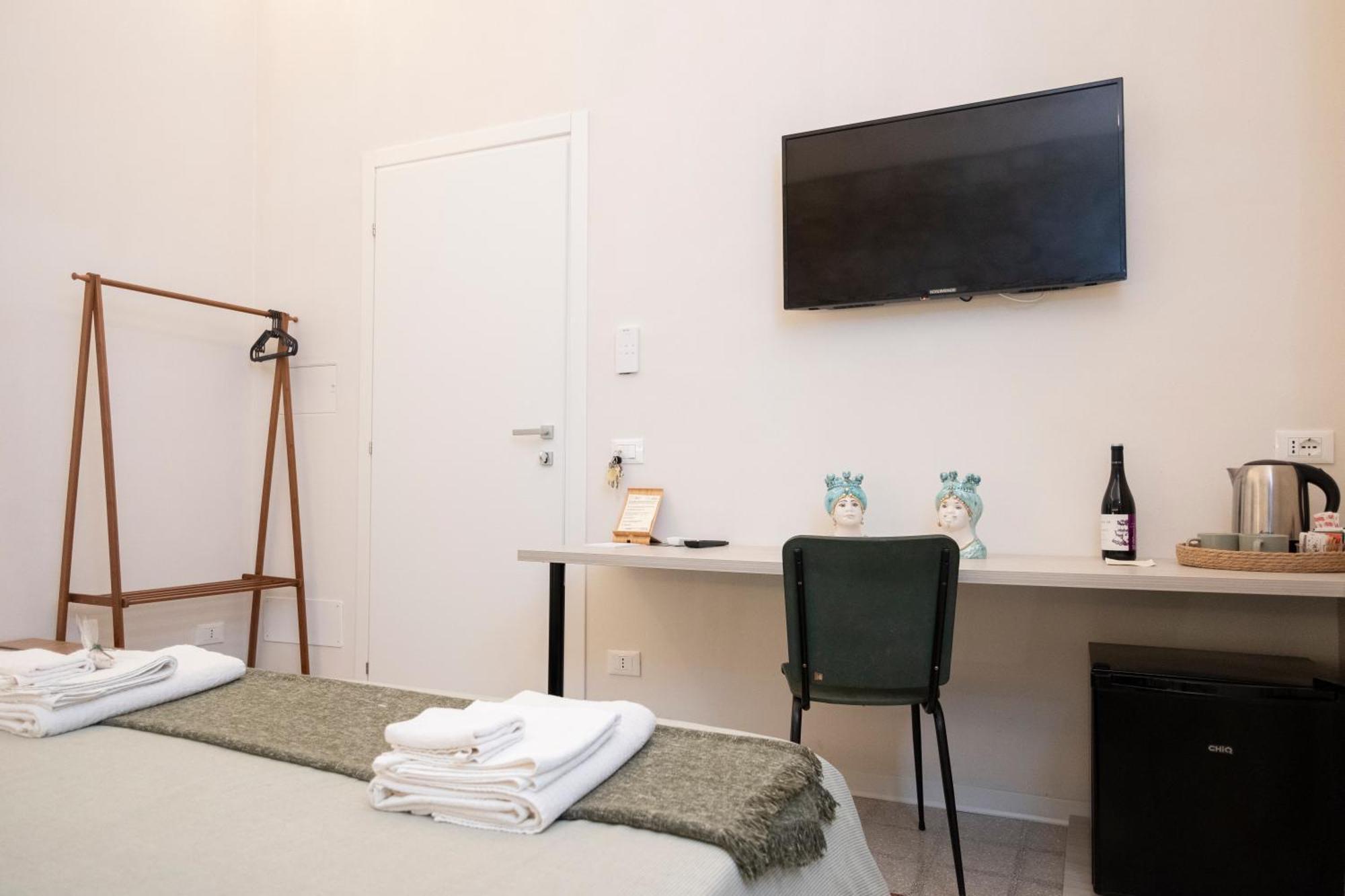 Bassi77 - Rooms & Apartments تراباني المظهر الخارجي الصورة