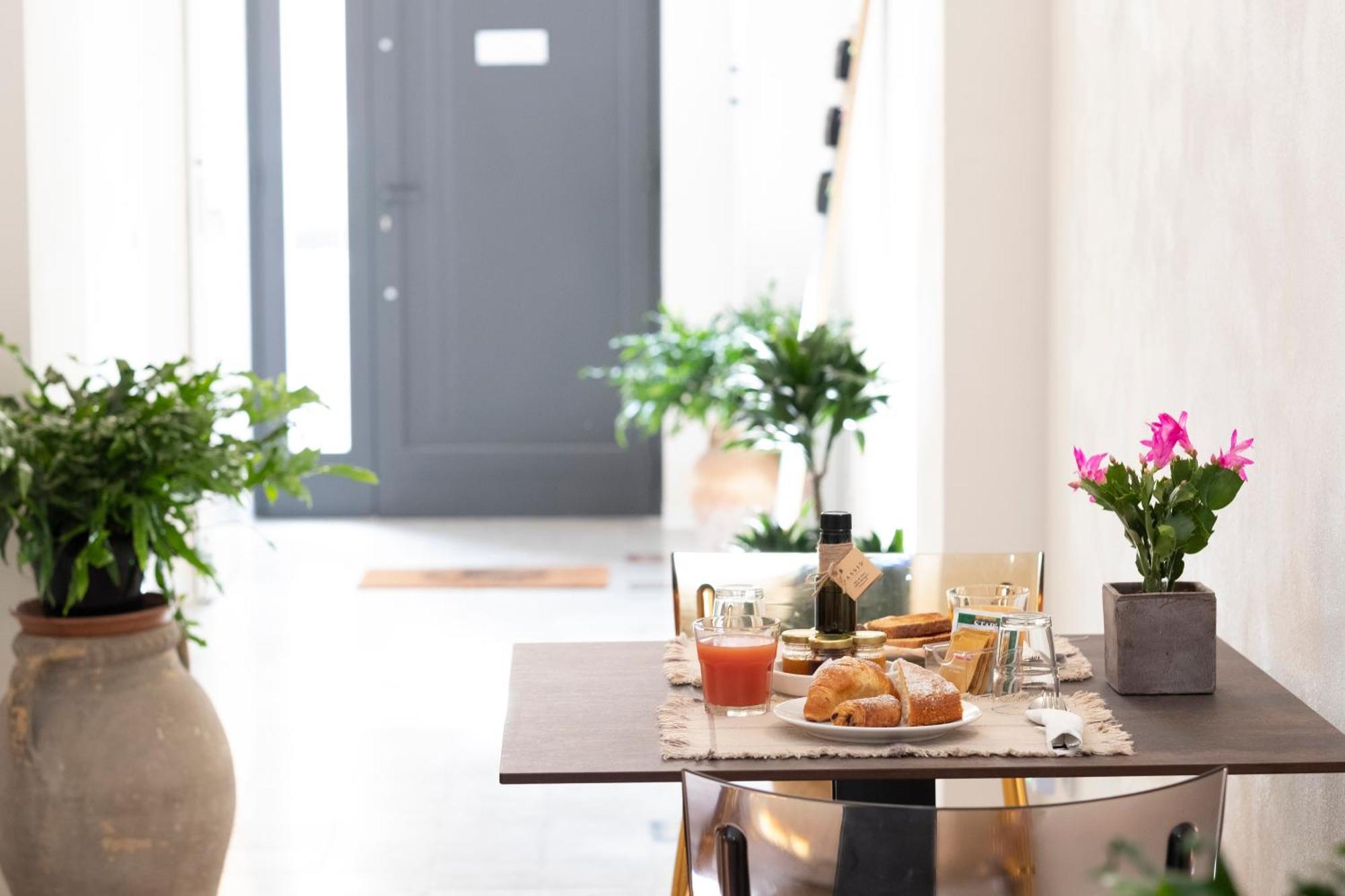 Bassi77 - Rooms & Apartments تراباني المظهر الخارجي الصورة