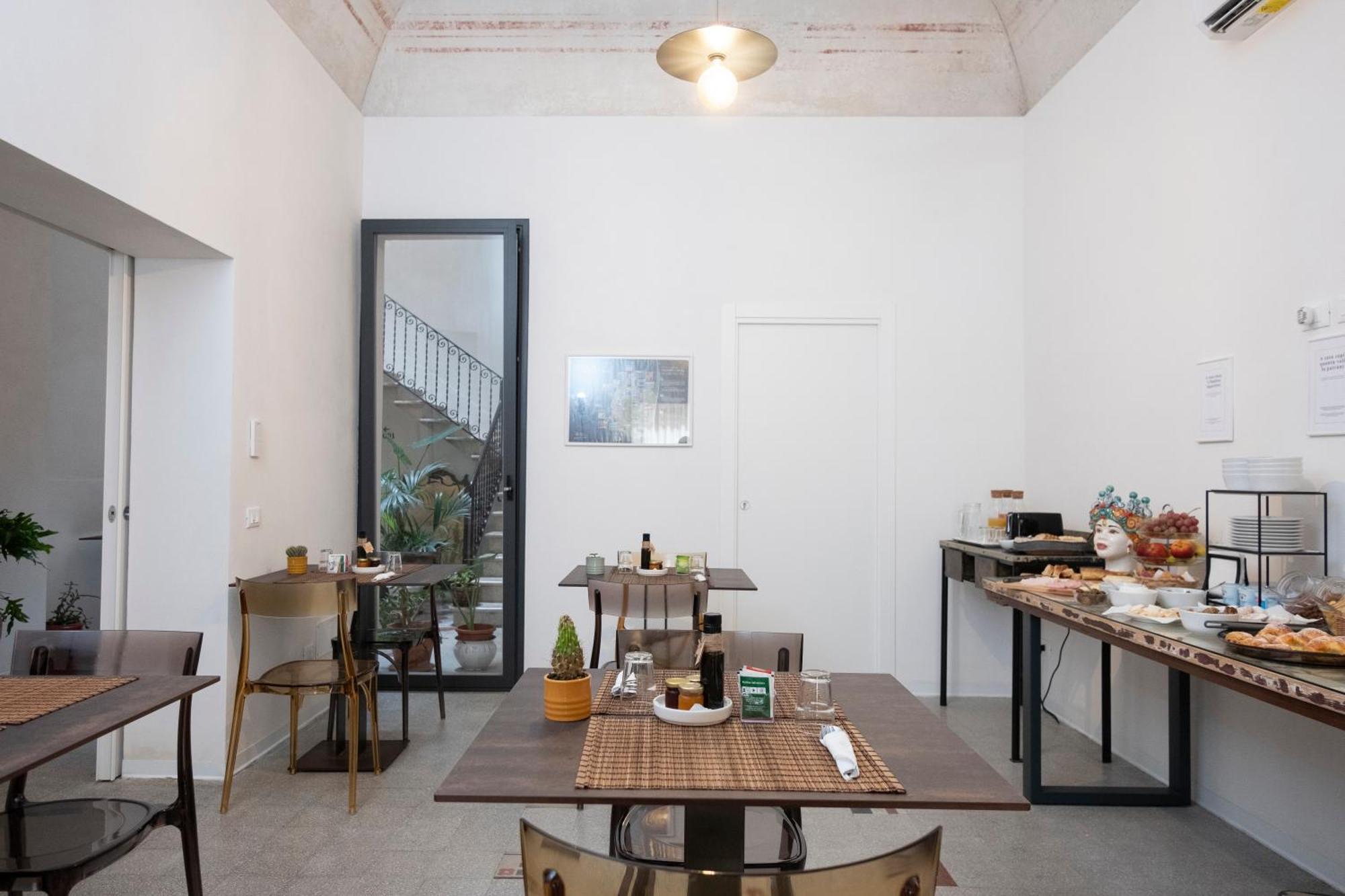 Bassi77 - Rooms & Apartments تراباني المظهر الخارجي الصورة