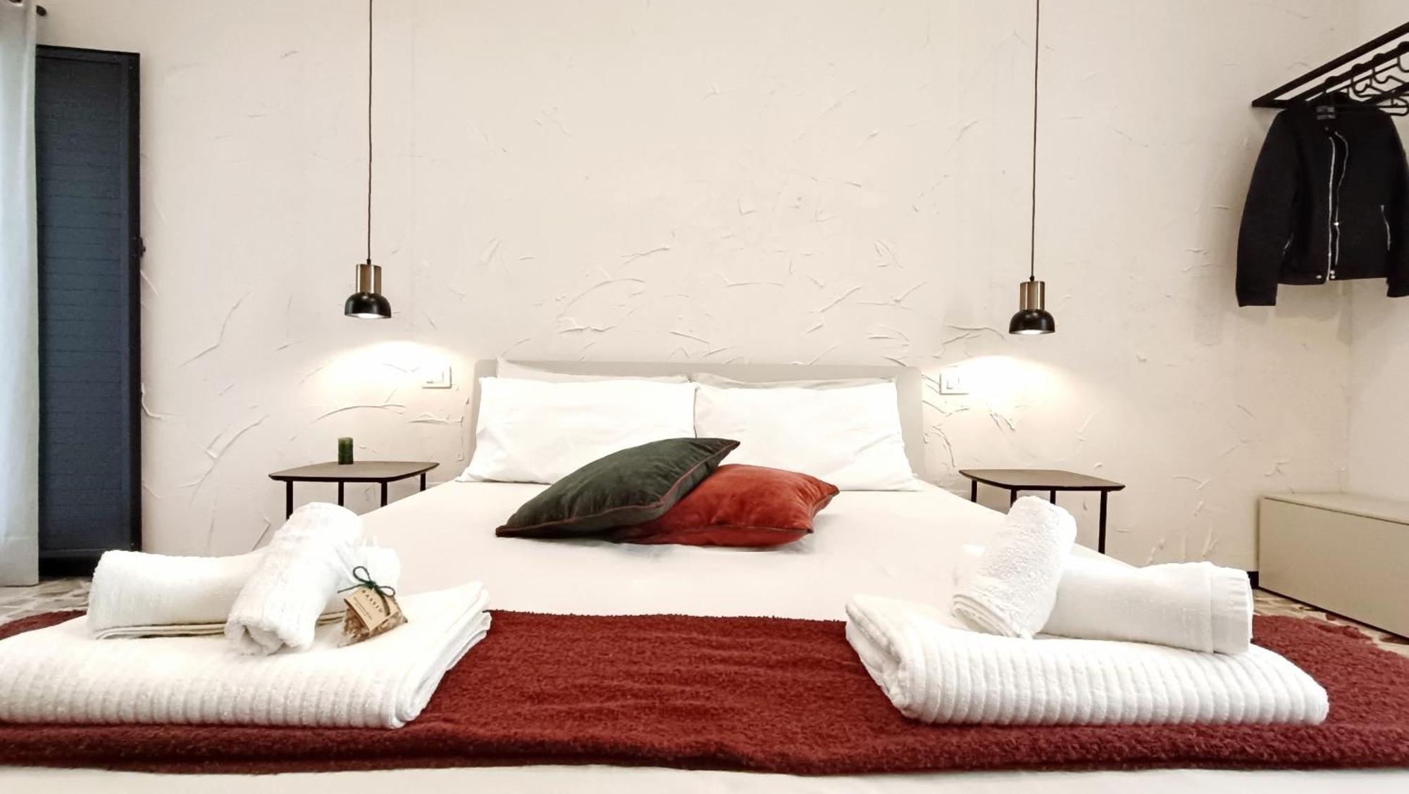 Bassi77 - Rooms & Apartments تراباني المظهر الخارجي الصورة