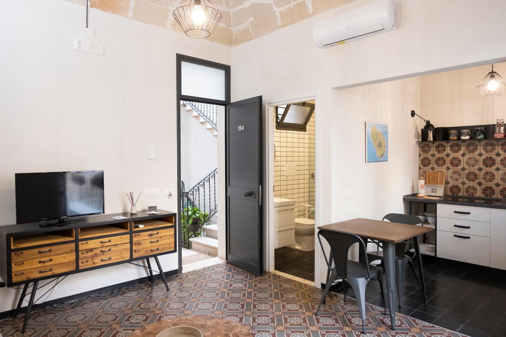 Bassi77 - Rooms & Apartments تراباني المظهر الخارجي الصورة